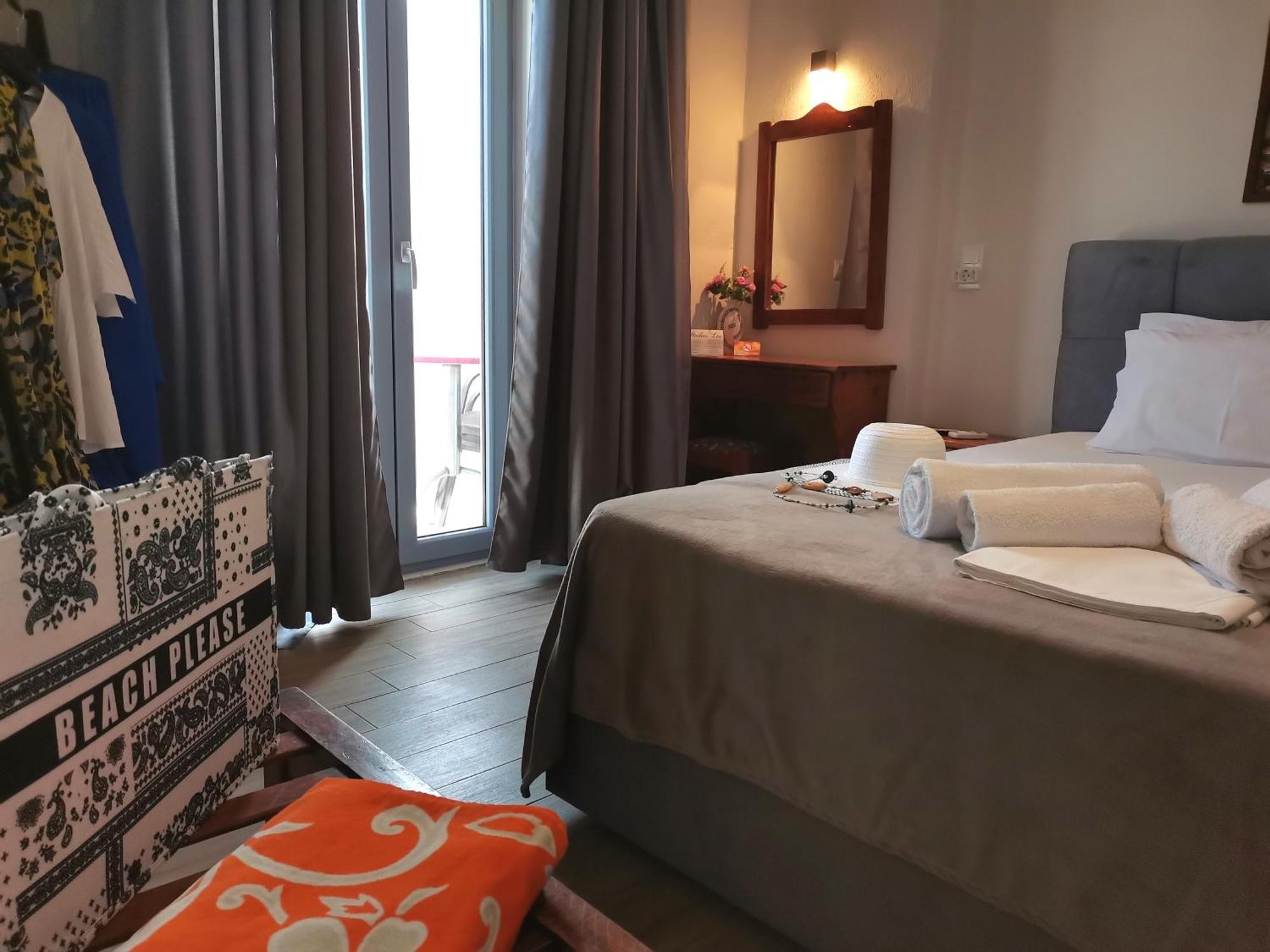 Studios Lia Adults Only -Fully Renovated Chrysi Ammoudia Bagian luar foto